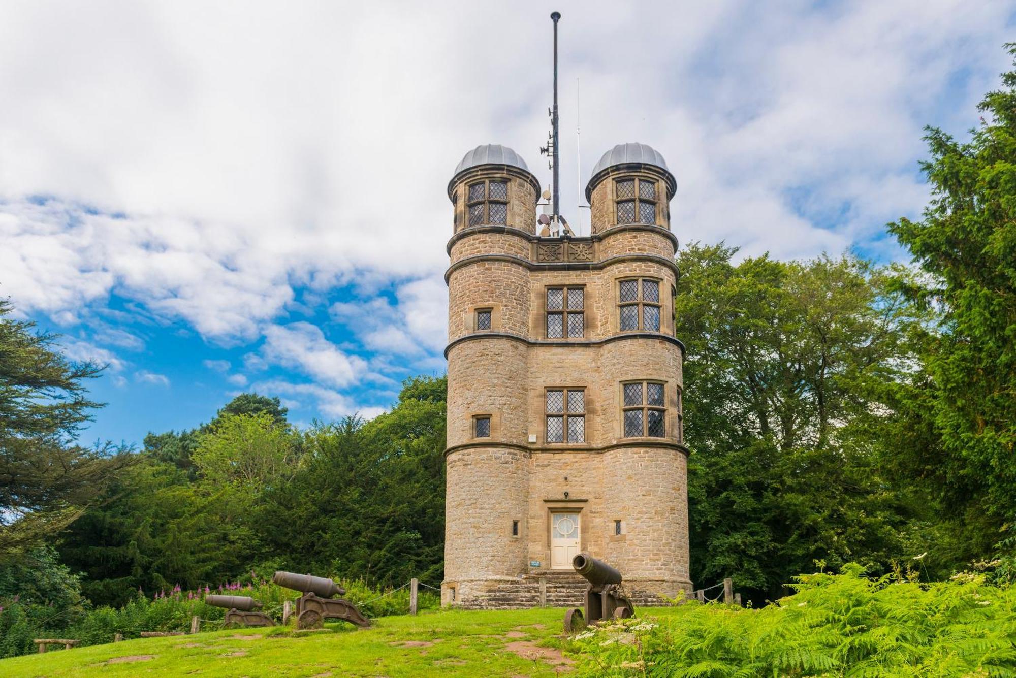 The Hunting Tower Villa Baslow Exterior photo